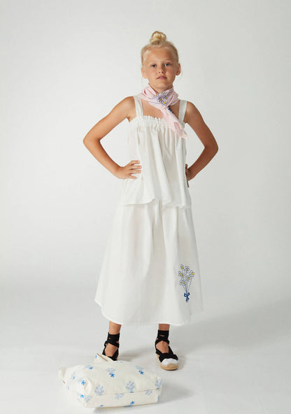 Bouquet embroidered top